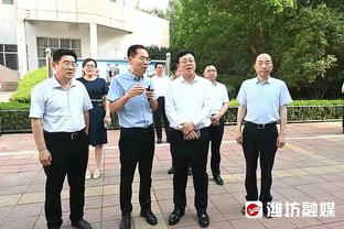 宝刀不老！易建联重回球场 大战篮网老板蔡崇信